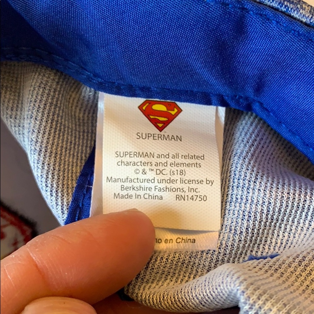 Superman hat - Picture 6 of 6